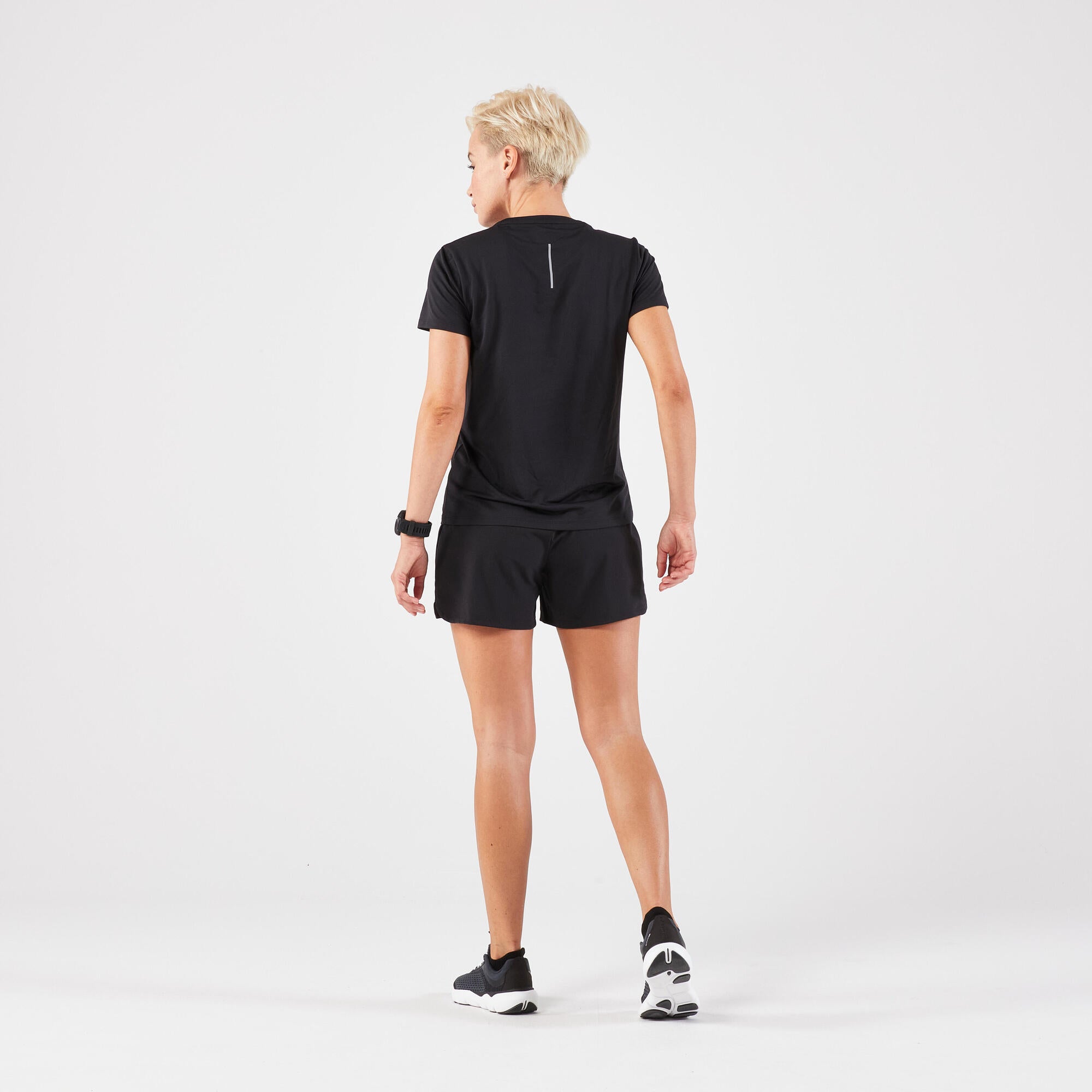 kiprun-run-100-dry-laufshirt-damen-smoked-black image 6