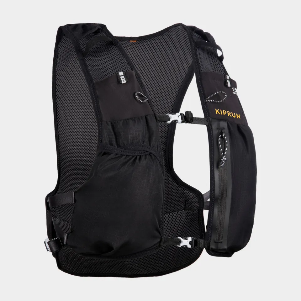 kiprun-5l-trail-running-rucksack-schwarz-inkl-1l-trinkblase image 1