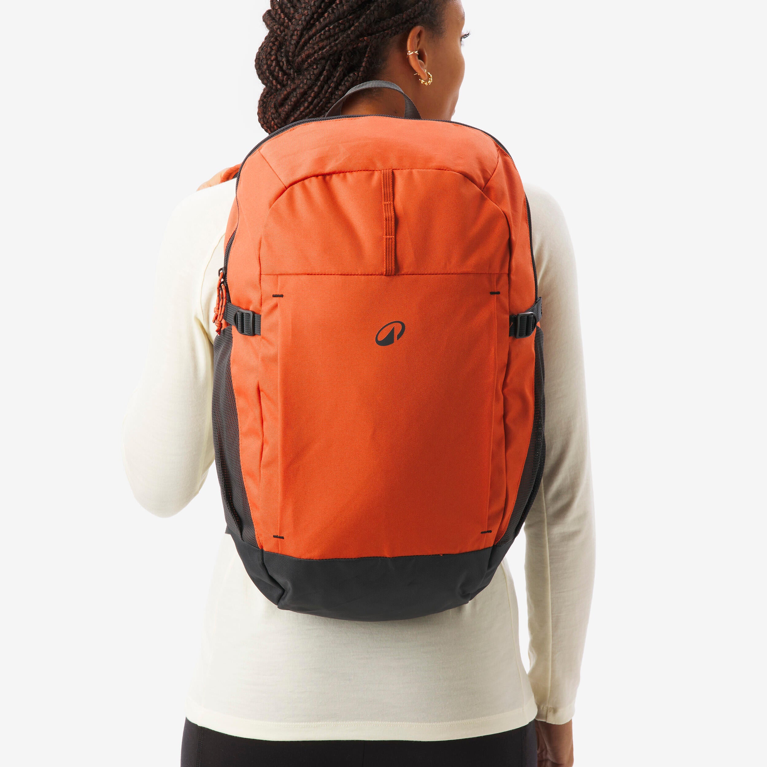 quechua-arpenaz-100-wanderrucksack-27-l-carbongrau image 2