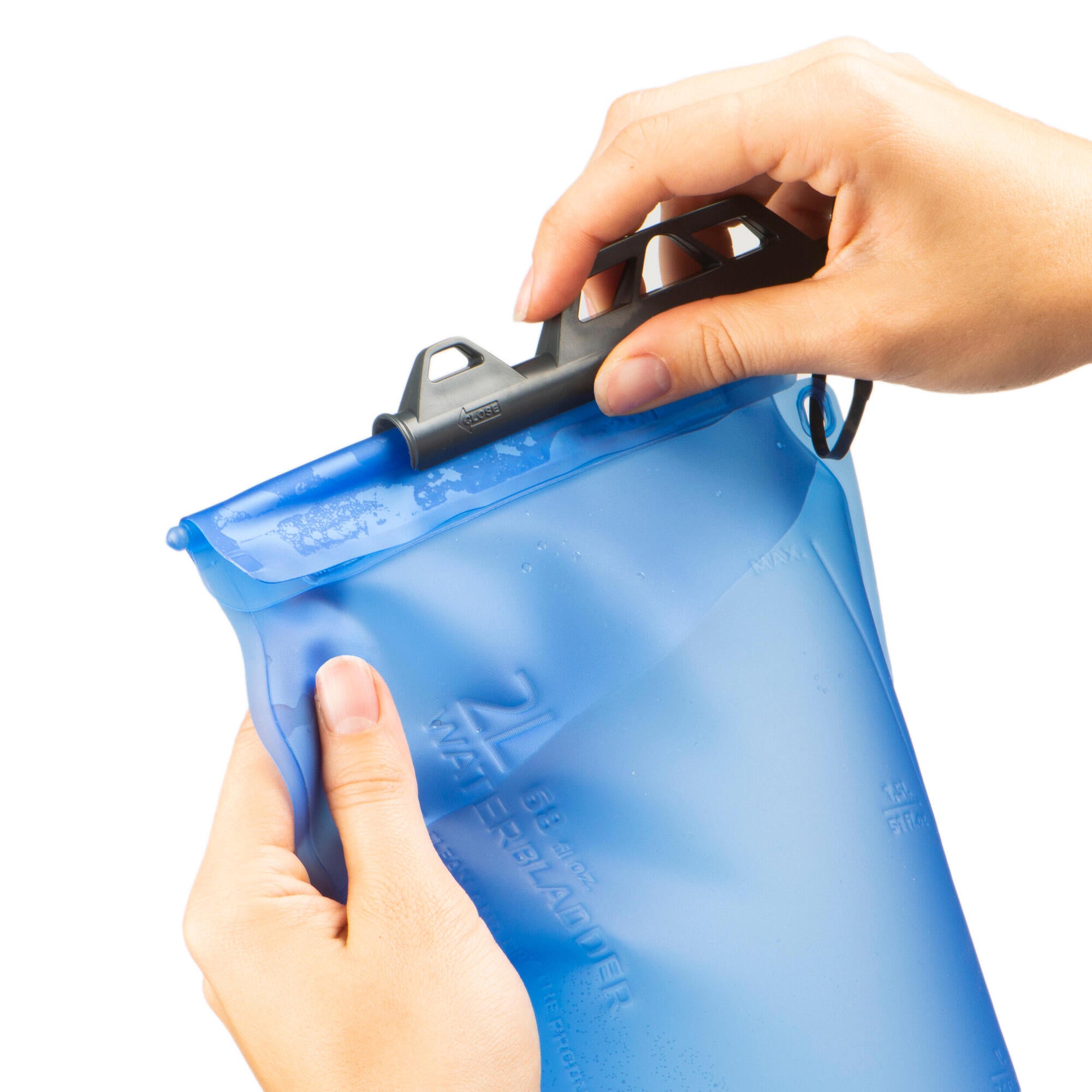 forclaz-mt500-trinkblase-2l-blau-wandern image 5