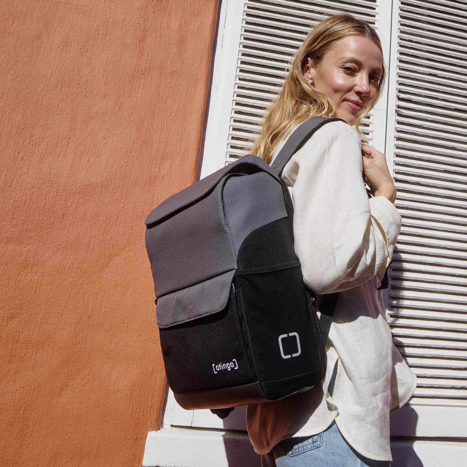 myv-lo-flip-move-fahrradtasche-rucksack-19l-graphit-silber image 3