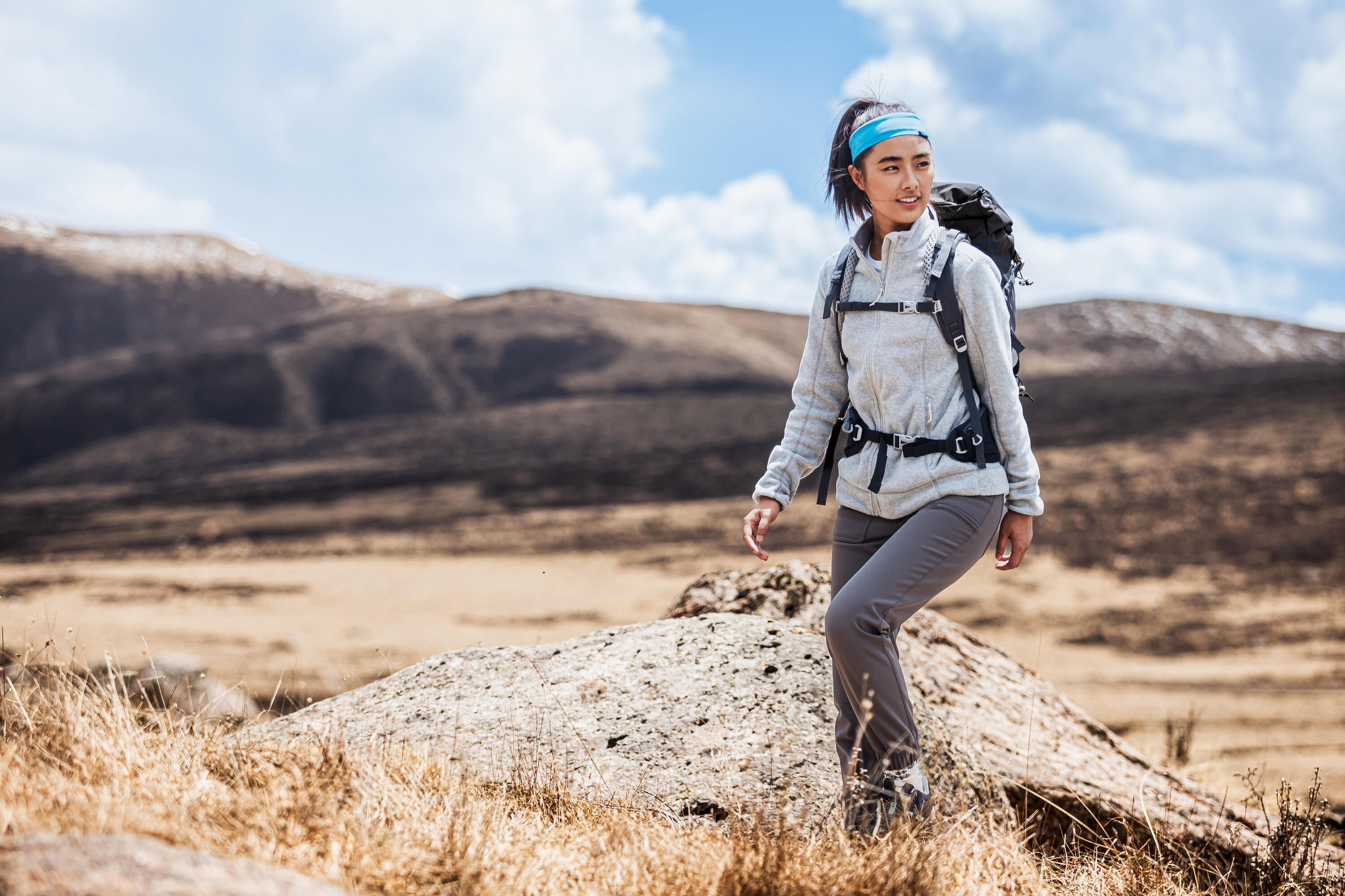 quechua-mh120-fleecejacke-damen-hellgrau-gr-e-m image 8
