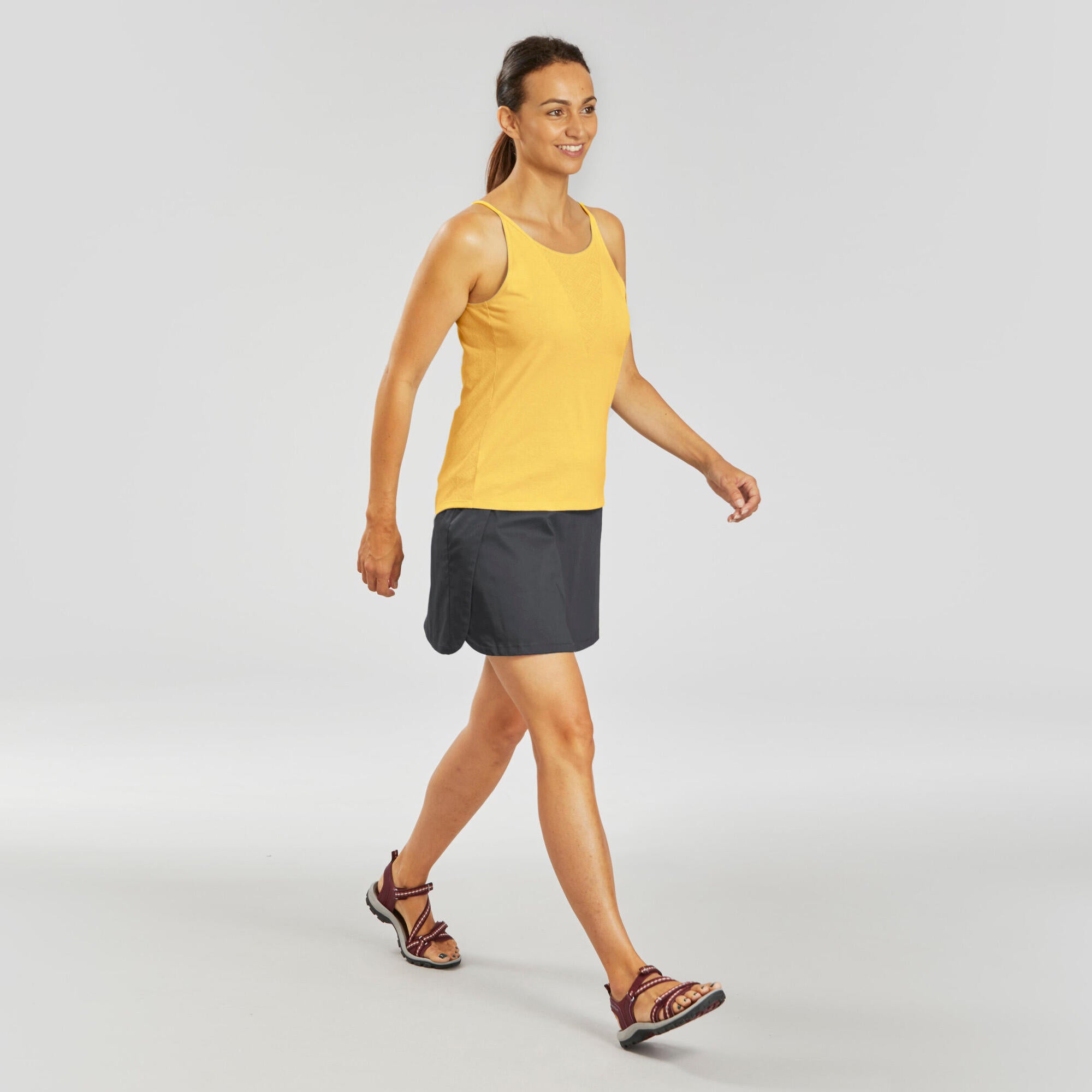 quechua-nh500-damen-wanderrock-skort-grau image 3