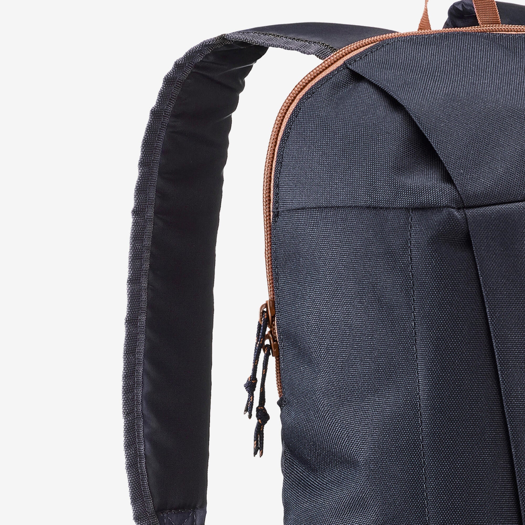 quechua-nh50-arpenaz-wanderrucksack-10l-schwarz image 5