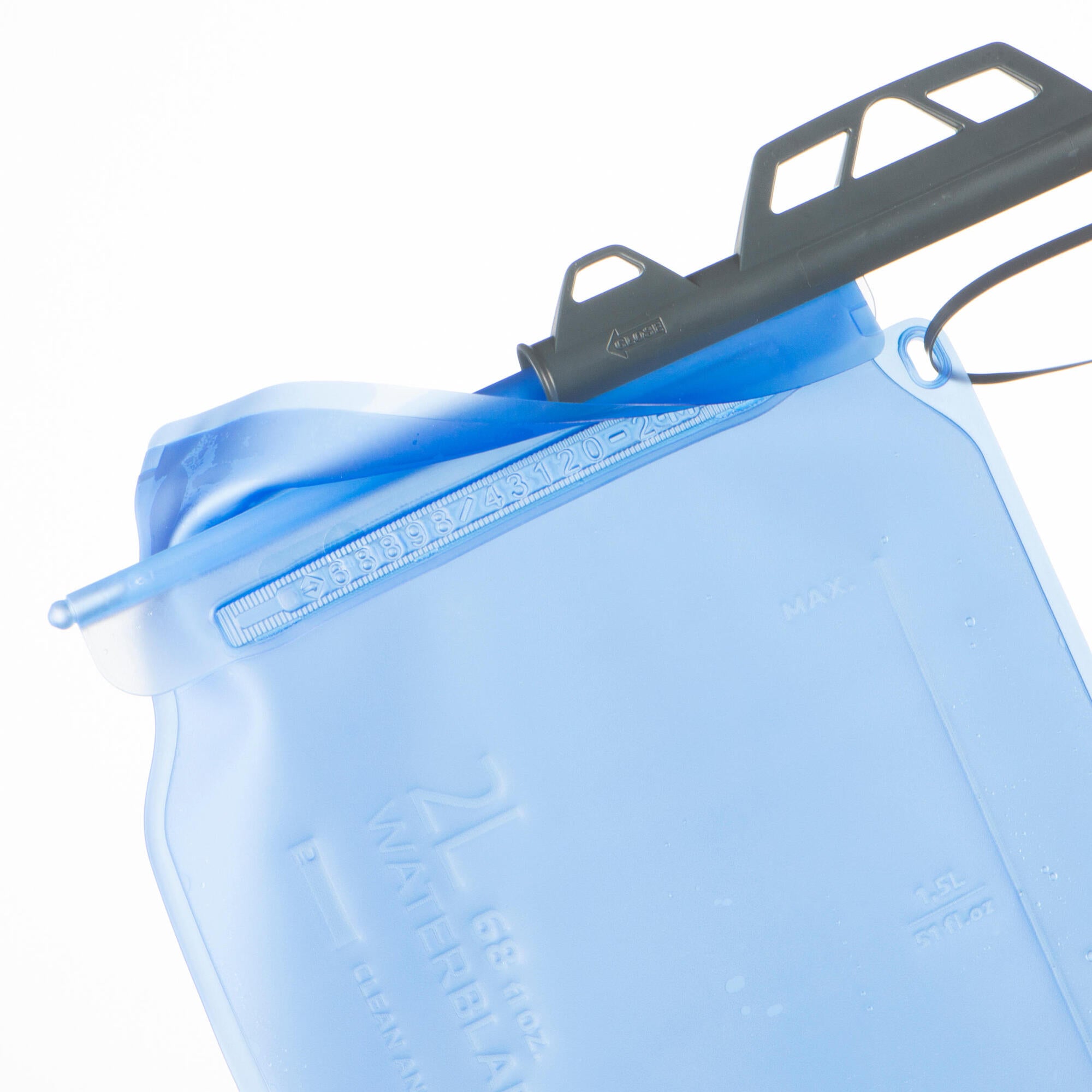 forclaz-mt500-trinkblase-2l-blau-wandern image 4