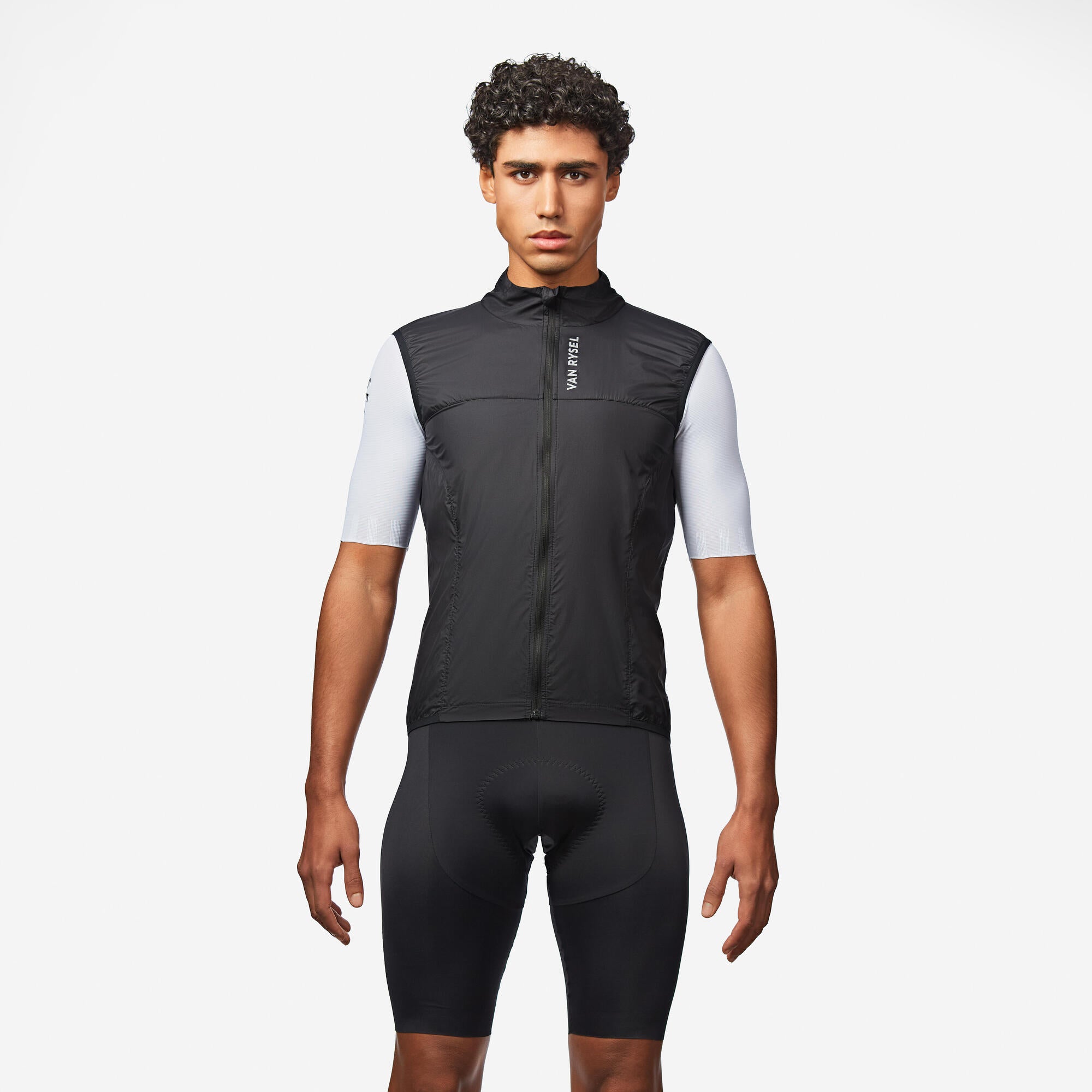 van-rysel-windweste-herren-smoked-black-ultraleicht image 1