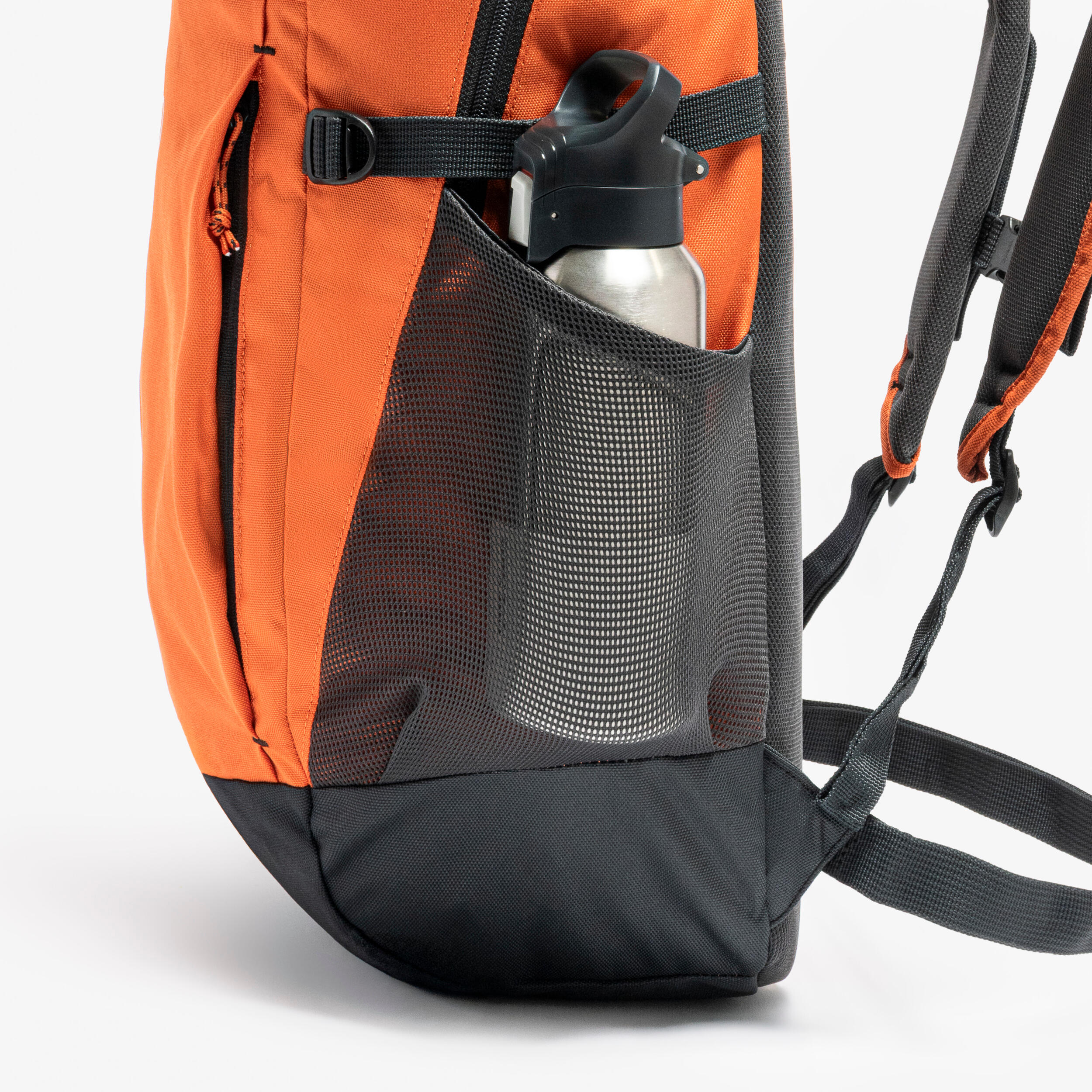 quechua-arpenaz-100-wanderrucksack-27-l-carbongrau image 5