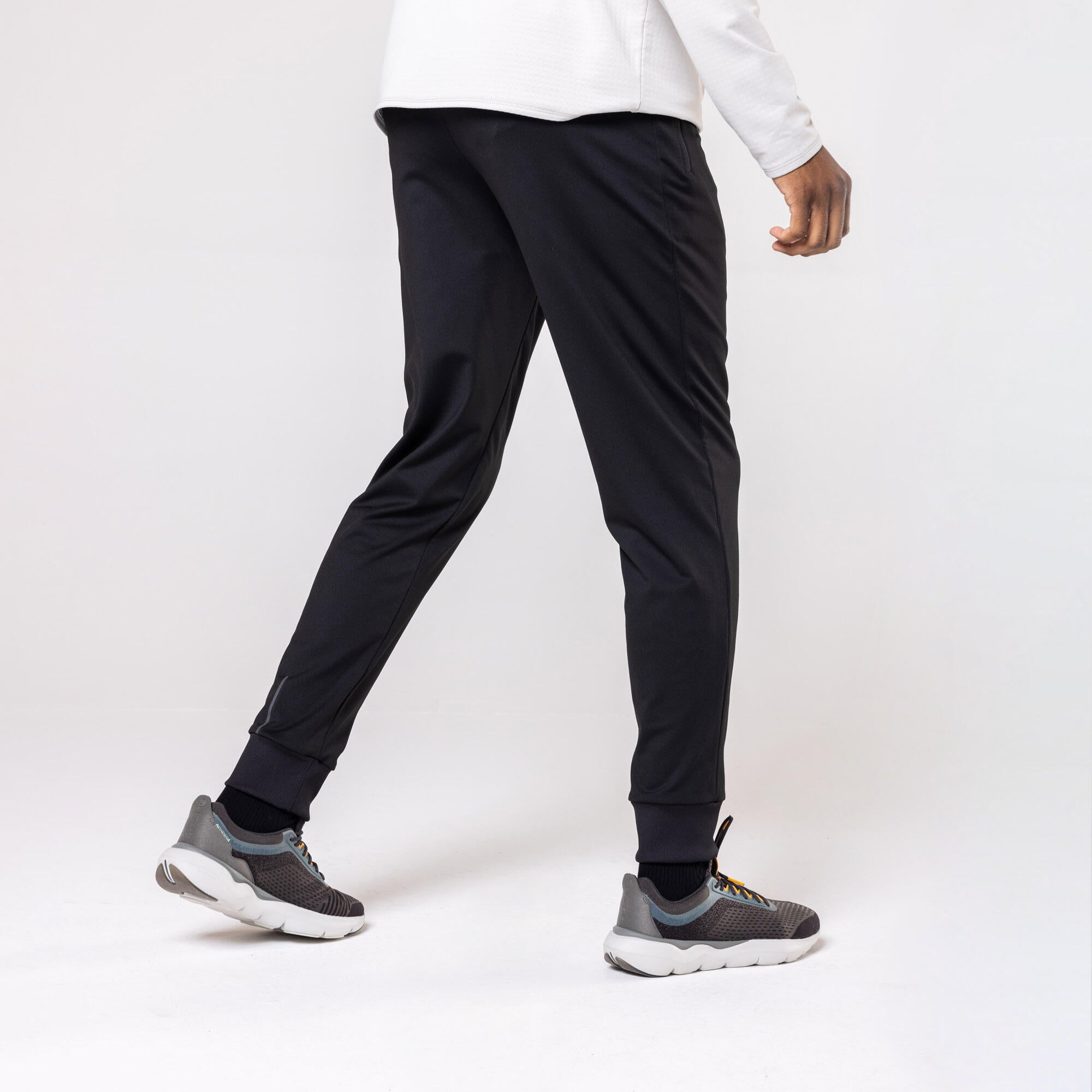 kiprun-100-herren-laufhose-warm-schwarz-w32-l31 image 4