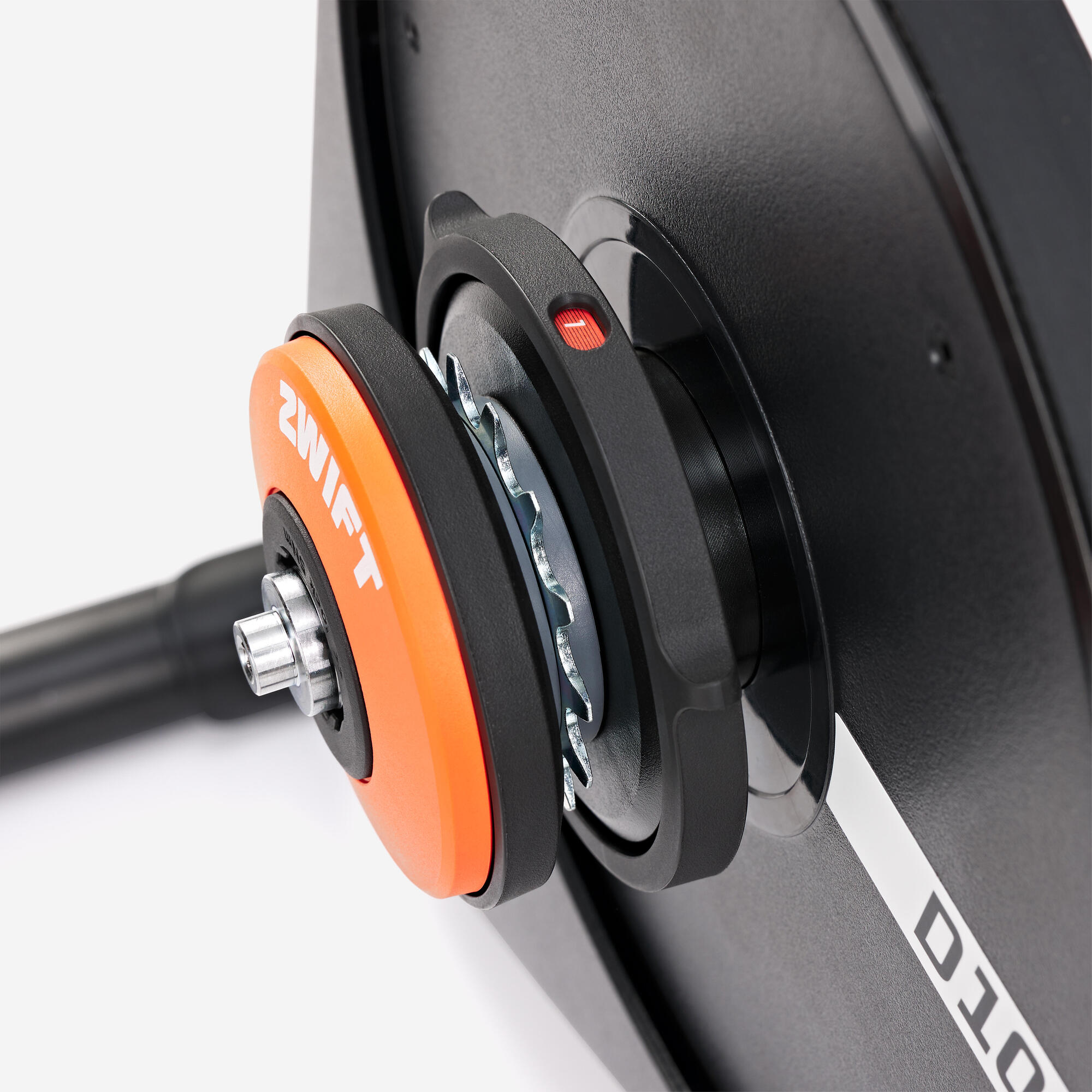 van-rysel-d100-heimtrainer-zwift-cog-click-rollentrainer image 6