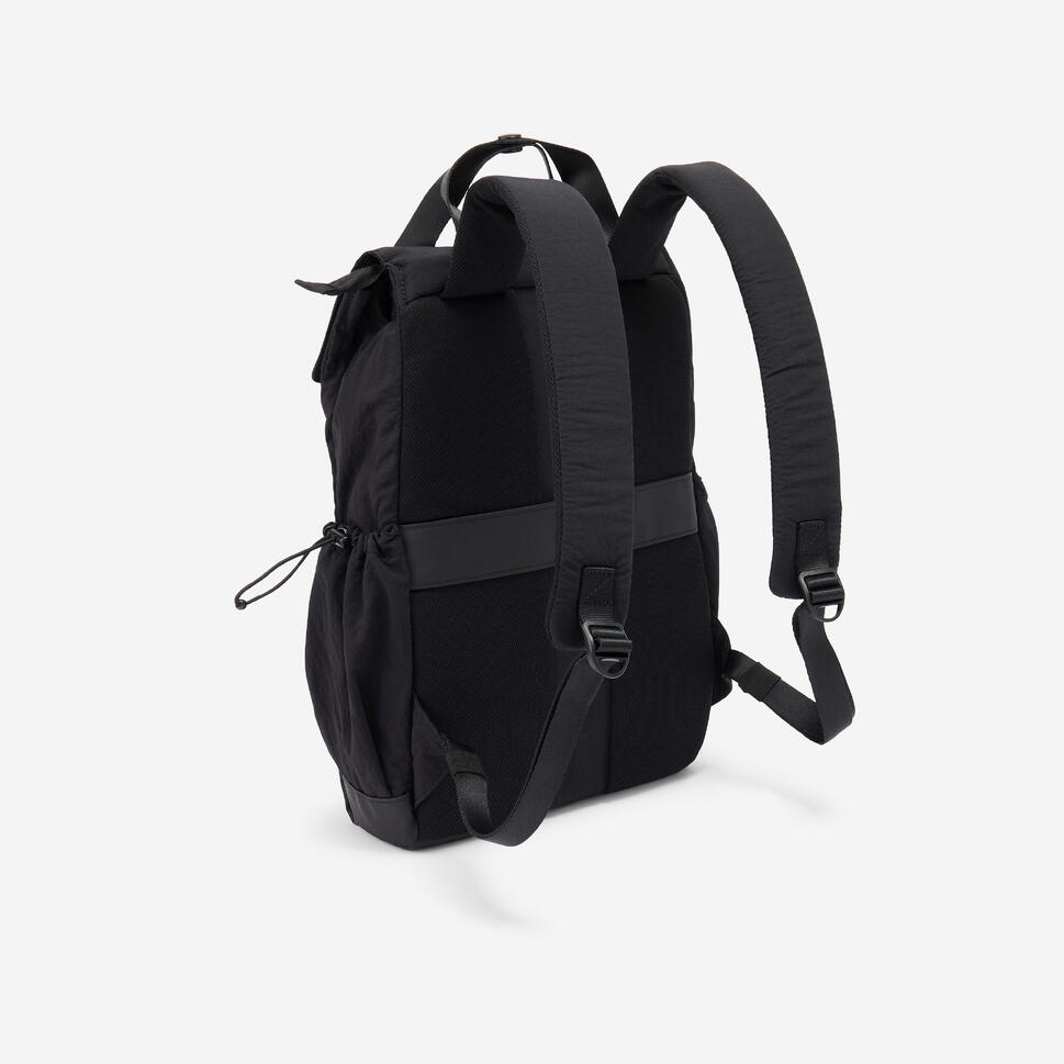 btwin-8941156-10l-laptop-rucksack-smoked-black image 2